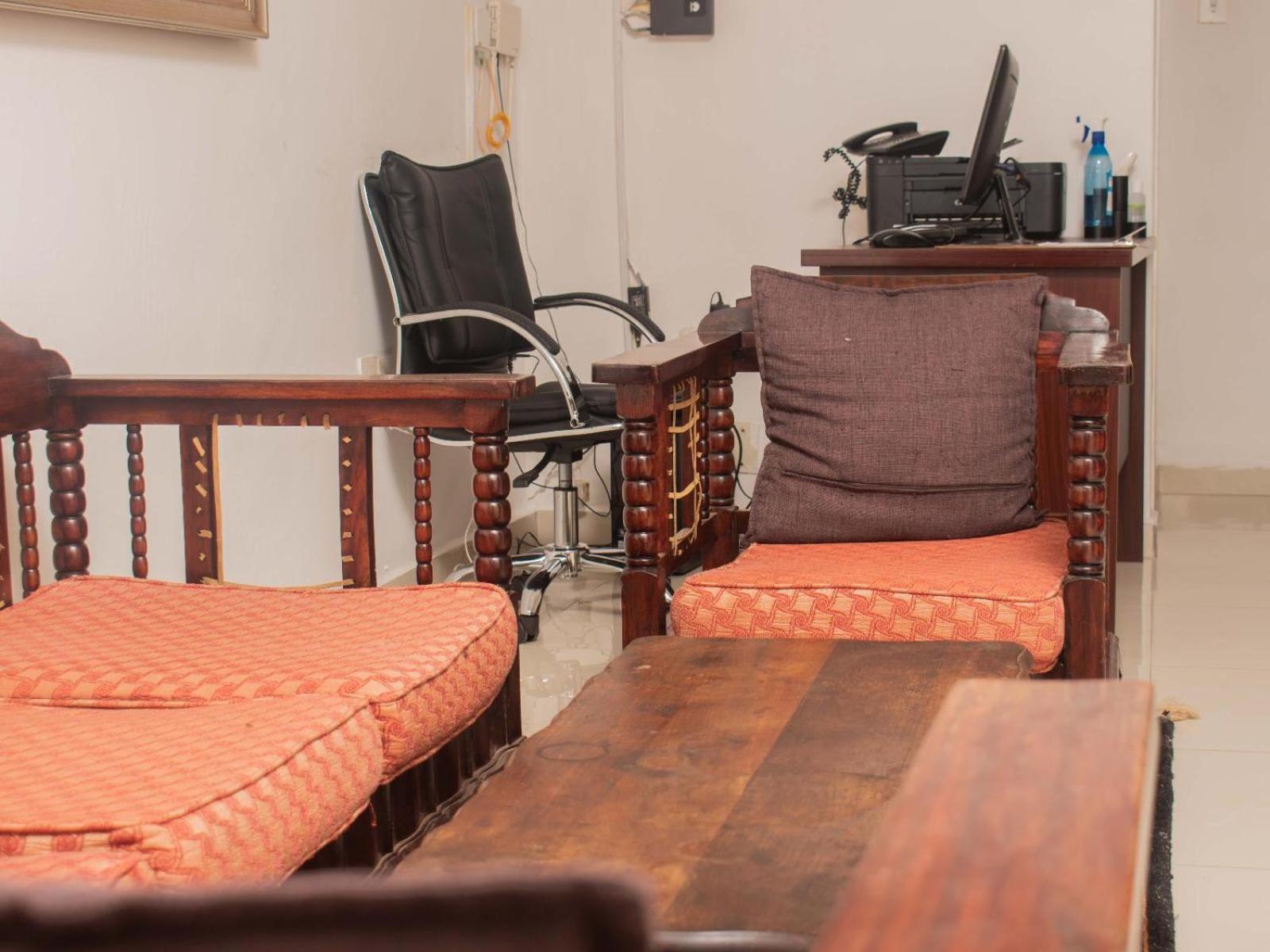 River-Ridge Guest House Gaborone Bagian luar foto